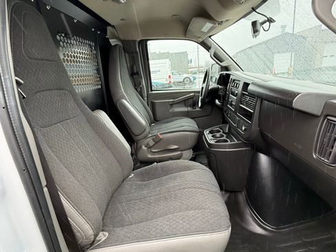 Used 2024 Chevrolet Express 2500 w/ Driver Convenience Package image 14