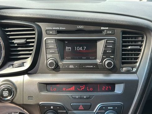 Used 2013 Kia Optima SX w/ Premium Touring Pkg image 36