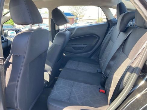 Used 2013 Ford Fiesta SE FWD image 16