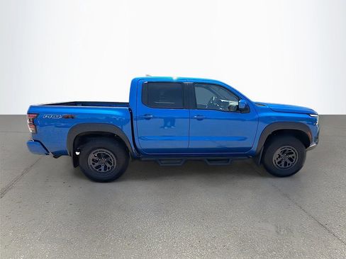 Used 2025 Nissan Frontier PRO-4X AWD/4WD image 3