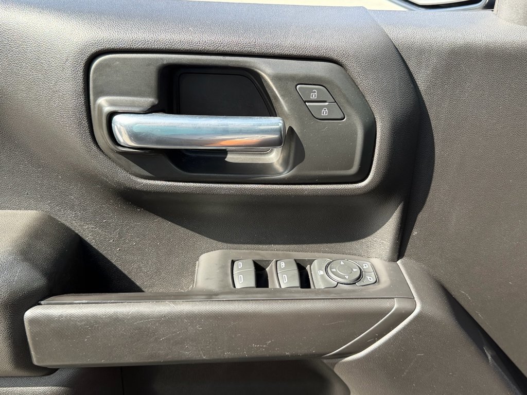 Certified 2021 Chevrolet Silverado 1500 Custom AWD/4WD image 25