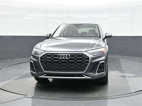 Used 2025 Audi Q5 2.0T Premium image 2
