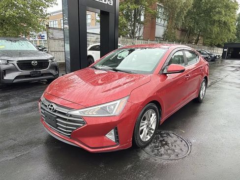 Used 2019 Hyundai Elantra SEL FWD image 4