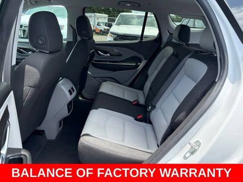 Used 2023 GMC Terrain SLE w/ Driver Convenience Package FWD image 15