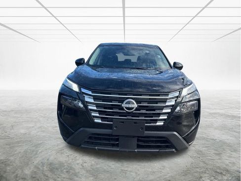 Used 2024 Nissan Rogue SV image 9