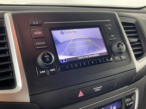 Used 2017 Honda Ridgeline RTL image 8