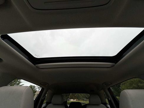 Used 2024 Honda CR-V EX image 16