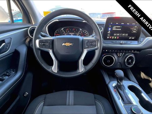 Used 2024 Chevrolet Blazer LT w/ Convenience Package image 8