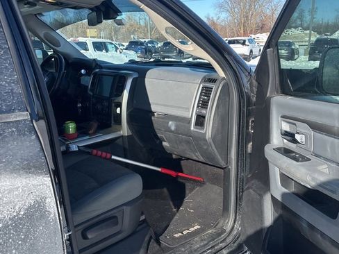 Used 2015 RAM 3500 Big Horn image 15