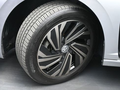 Used 2019 Volkswagen Jetta SEL Premium FWD image 20