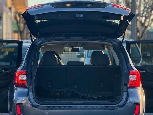 Used 2015 Subaru Outback 2.5i Limited image 10