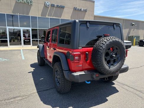 Used 2023 Jeep Wrangler Unlimited Rubicon 4xe AWD/4WD image 5