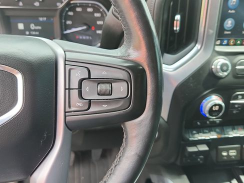 Used 2022 GMC Sierra 1500 SLT w/ SLT Premium Plus Package image 22