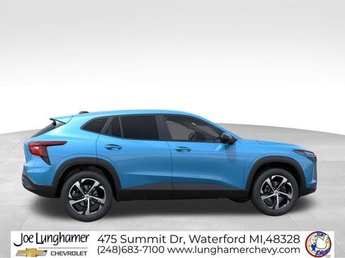 New 2026 Chevrolet Trax RS w/ Driver Confidence Package FWD image 5