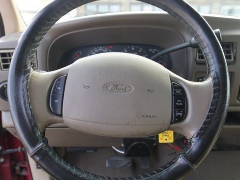Used 2002 Ford Excursion Limited image 17