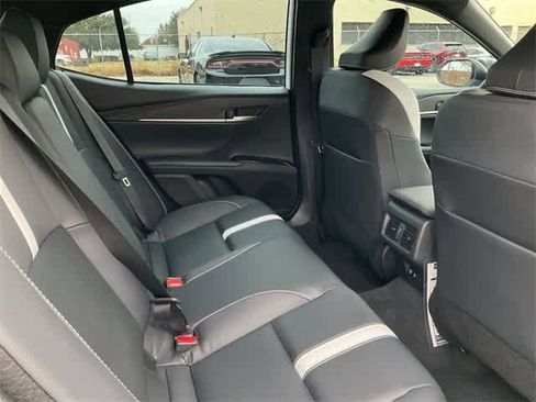 Certified 2025 Toyota Camry SE image 16