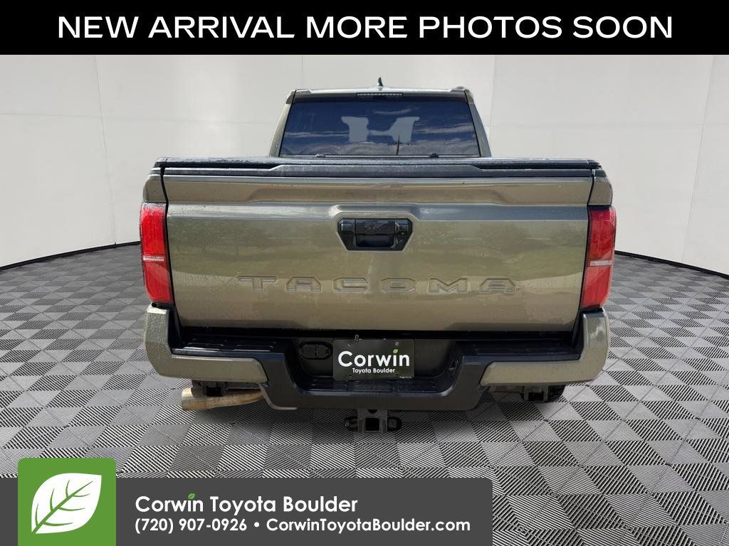 Used 2024 Toyota Tacoma TRD Sport AWD/4WD image 6