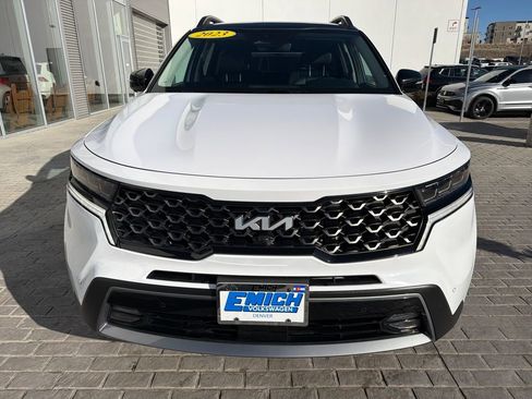 Used 2023 Kia Sorento SX Prestige image 8