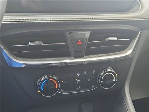 Used 2025 Buick Encore GX Preferred w/ Comfort Package FWD image 11