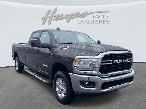 Used 2024 RAM 3500 Big Horn image 31