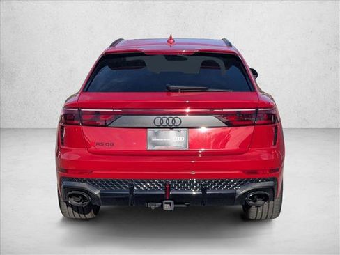 Certified 2025 Audi RS Q8 performance AWD/4WD image 7