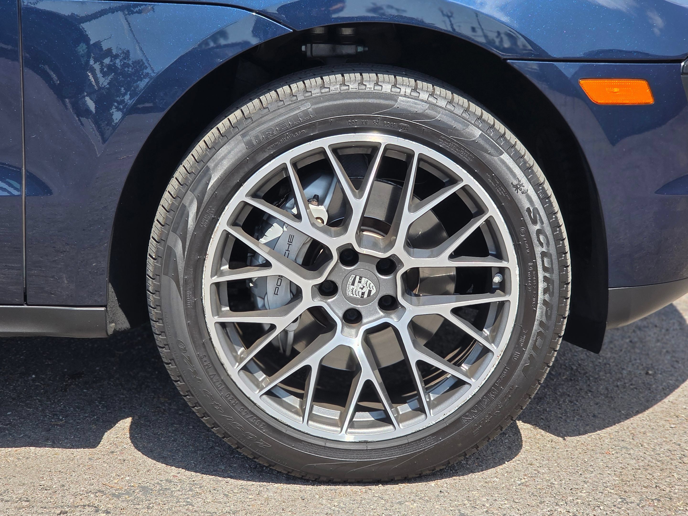 Used 2017 Porsche Macan S AWD/4WD image 8