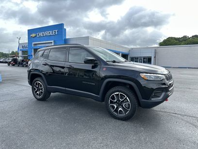 Used 2024 Jeep Compass Trailhawk w/ Trailhawk Elite Group