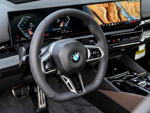 Used 2026 BMW 530i xDrive 530i xDrive w/ M Sport Package image 12