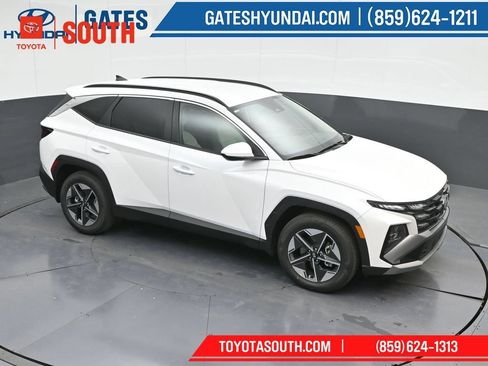 Used 2025 Hyundai Tucson SEL FWD image 41