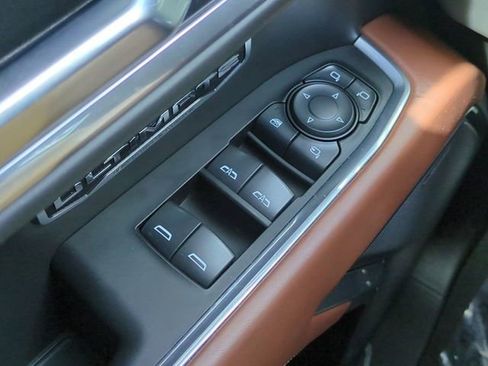Used 2025 GMC Sierra 1500 Denali Ultimate image 24