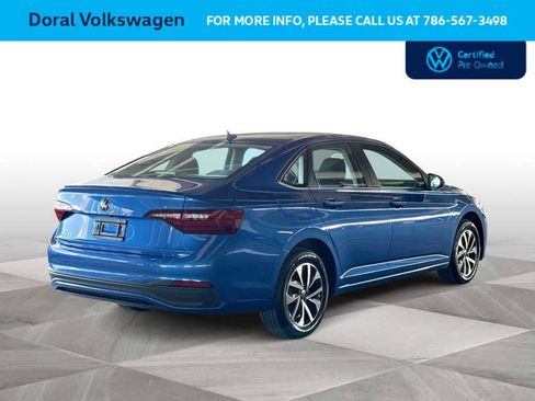 Used 2023 Volkswagen Jetta S image 8