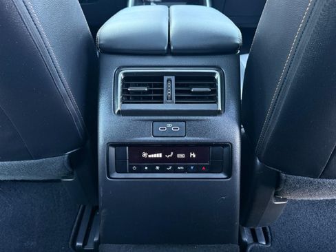 Used 2025 MAZDA CX-90 3.3 Turbo w/ Premium Sport Pkg image 33