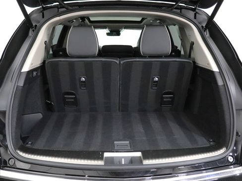 Certified 2026 Acura MDX SH-AWD w/ Advance Package image 29