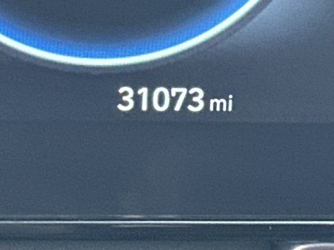 Used 2025 Hyundai Elantra SEL image 27