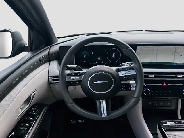 Certified 2026 Hyundai Tucson Limited FWD image 25
