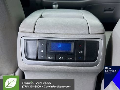 Used 2018 Toyota Highlander XLE w/ Protection Package #3 AWD/4WD image 30