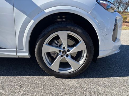 Used 2025 Audi Q5 Premium Plus image 25