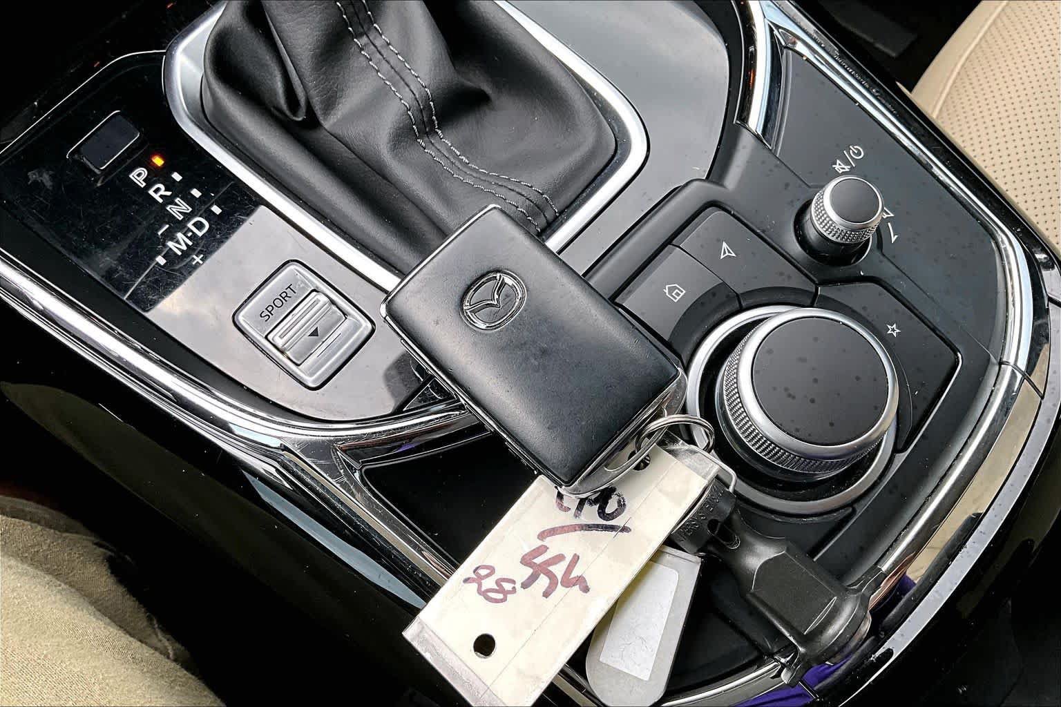 Used 2021 MAZDA CX-9 Touring w/ Touring Premium Package FWD image 17