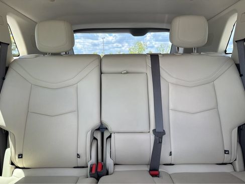 Used 2021 Cadillac XT5 Premium Luxury FWD image 33