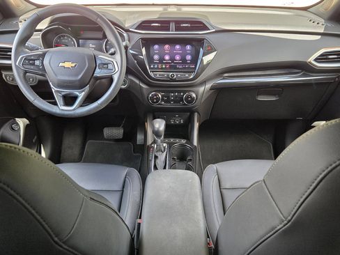 Used 2022 Chevrolet TrailBlazer ACTIV w/ Sun and Liftgate Package FWD image 13