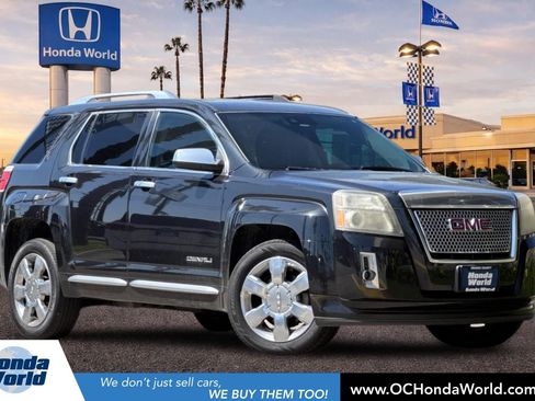 Used 2015 GMC Terrain Denali FWD image 1