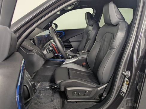 Used 2025 BMW X3 M50 image 12