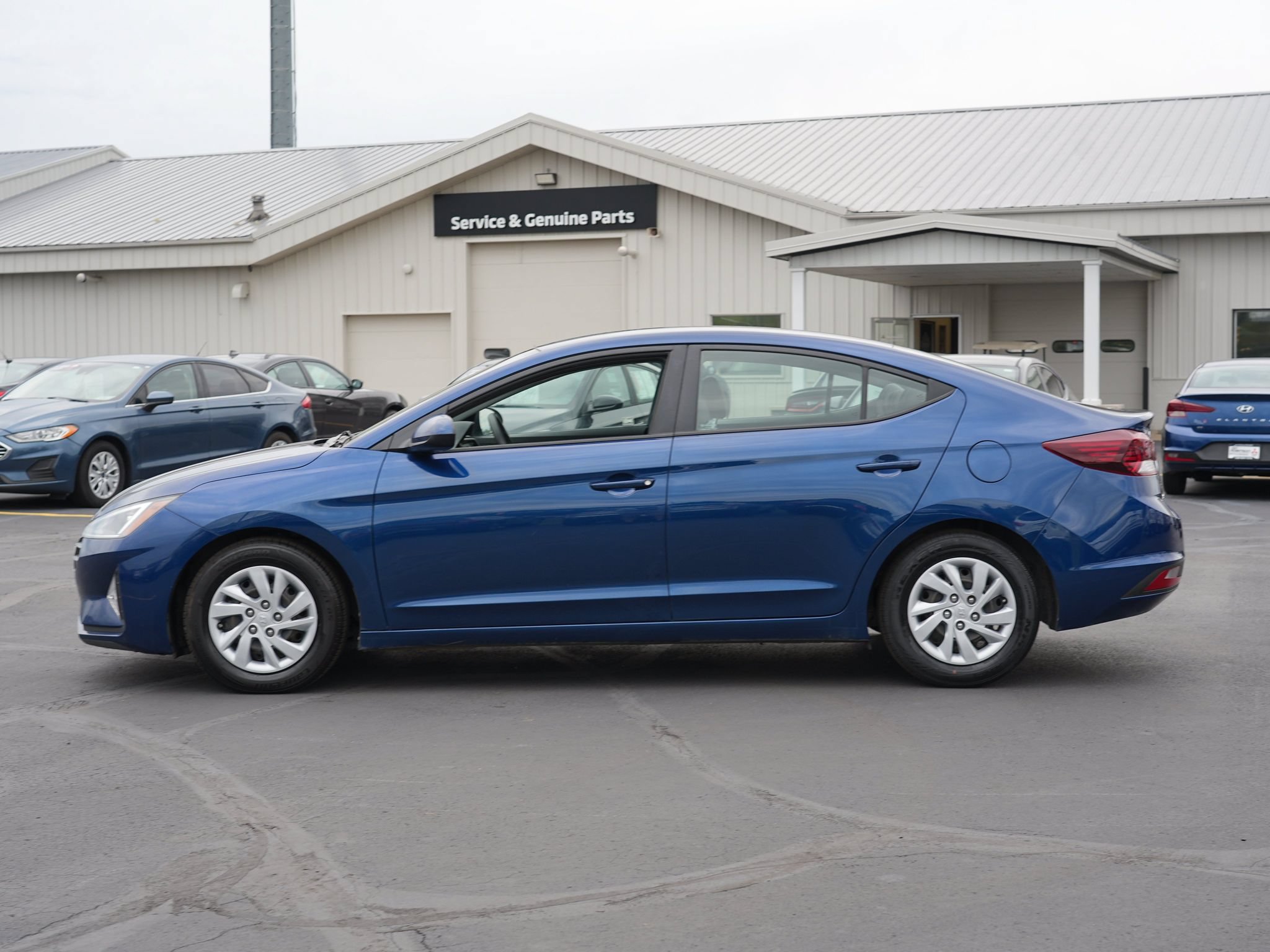 Used 2020 Hyundai Elantra SE FWD image 7