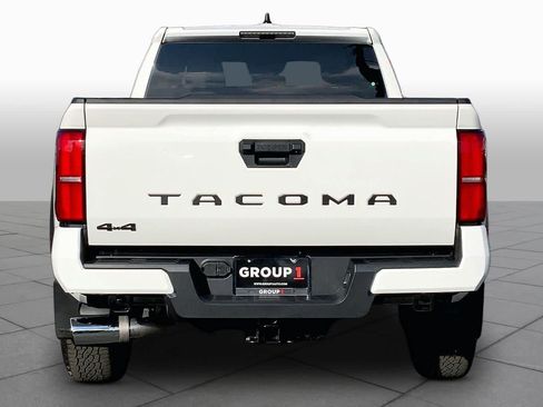 New 2026 Toyota Tacoma TRD Off-Road AWD/4WD image 4