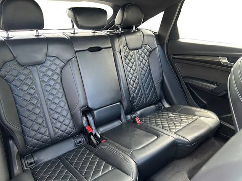 Used 2024 Audi SQ5 Premium Plus w/ Premium Plus Package AWD/4WD image 17