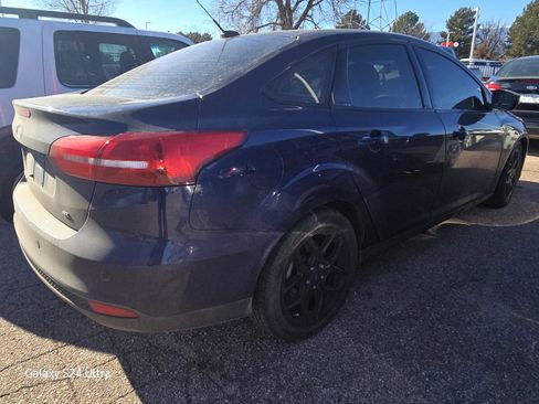 Used 2016 Ford Focus SE w/ Equipment Group 201A image 8