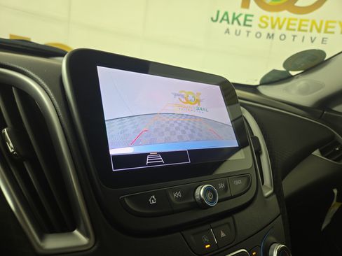Used 2024 Chevrolet Malibu RS FWD image 21