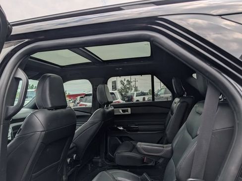 Used 2021 Ford Explorer ST w/ Equipment Group 401A AWD/4WD image 6
