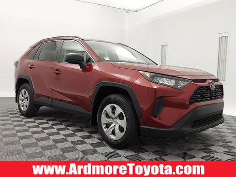 Used 2019 Toyota RAV4 LE w/ All Weather Liner Package AWD/4WD image 1