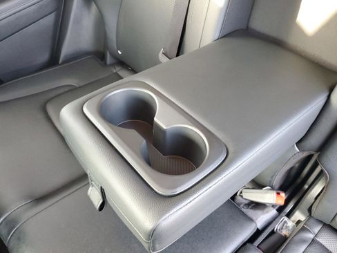 Certified 2025 Kia Sportage EX image 11